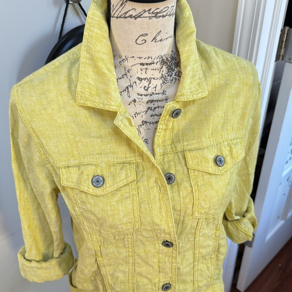 Jones NY Linen Jean Jacket in Lemon 🍋 Yellow - Picture 7 of 10